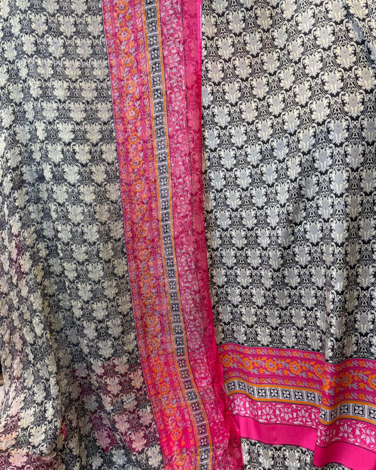 Pure China Crape 60 With Crinkle Chiffon Dupatta
