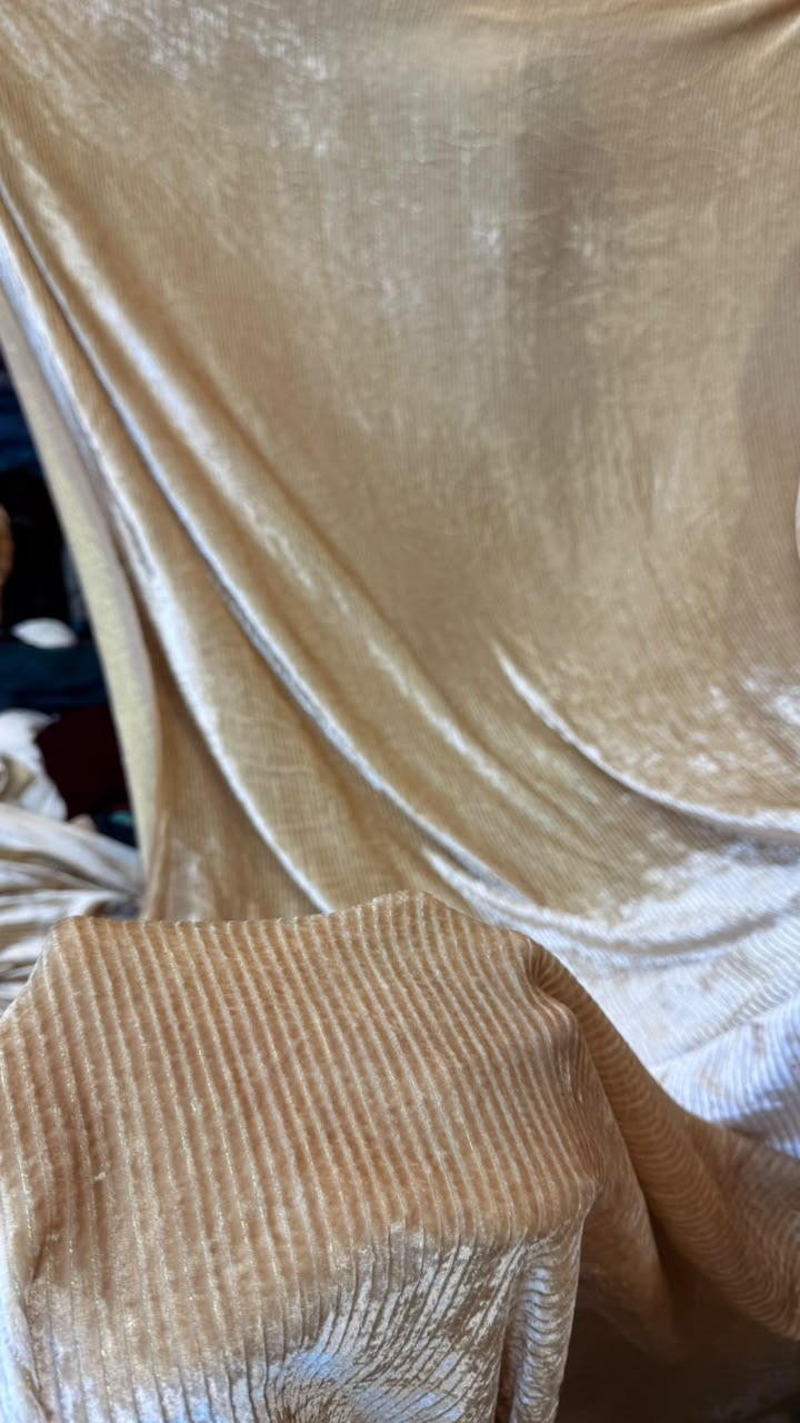100% Pure French Kotrai Velvet with Multi Zari Base
