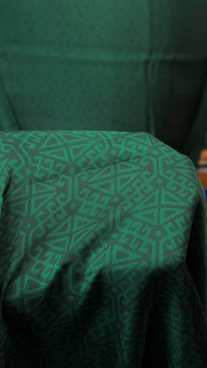 100% Pure China Zero Five Silk (0/5)